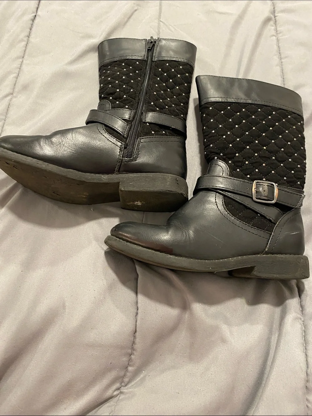 KidsBlack Quilted Mid-Calf Boots with Buckle and zipper